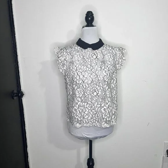Forever 21 White Floral Lace See Thru Sleeveless Top with Black Collar Size L - Picture 2 of 7